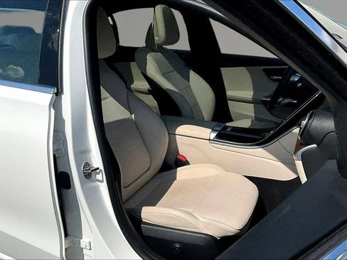 Used 2022 Mercedes-Benz C 300 4MATIC Sedan image 25