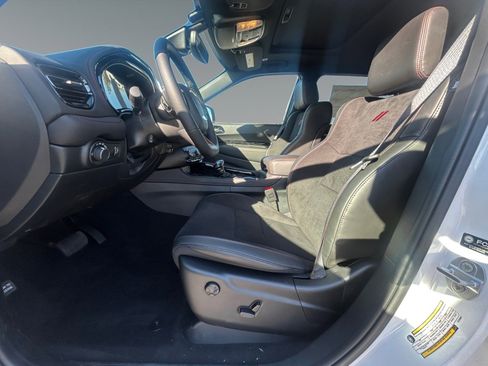 New 2026 Dodge Durango GT image 9