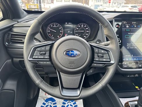 Used 2025 Subaru Forester Limited image 19
