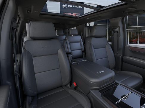 New 2026 GMC Yukon Denali w/ Denali Reserve Package AWD/4WD image 16