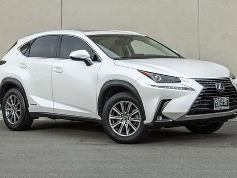 Used 2019 Lexus NX 300h AWD image 16
