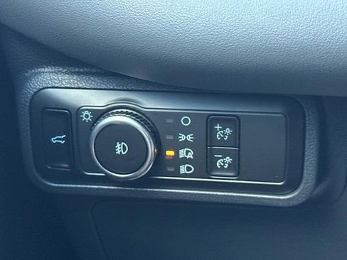 New 2026 Ford Explorer Active image 23