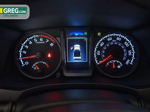 Used 2022 Toyota Tacoma SR RWD image 13