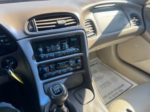 Used 2003 Chevrolet Corvette Convertible w/ Preferred Equipment Group1 RWD image 24