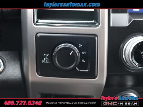 Used 2021 Ford F350 Platinum w/ Tremor Off-Road Package AWD/4WD image 29