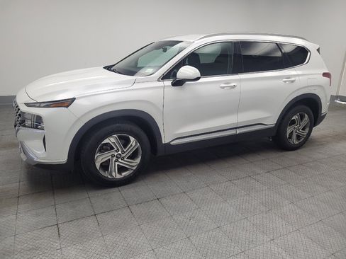 Used 2021 Hyundai Santa Fe SEL FWD image 2