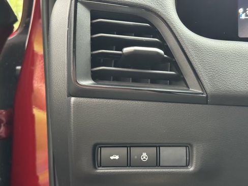 New 2026 Nissan Sentra SV w/ SV Convenience Package FWD image 9