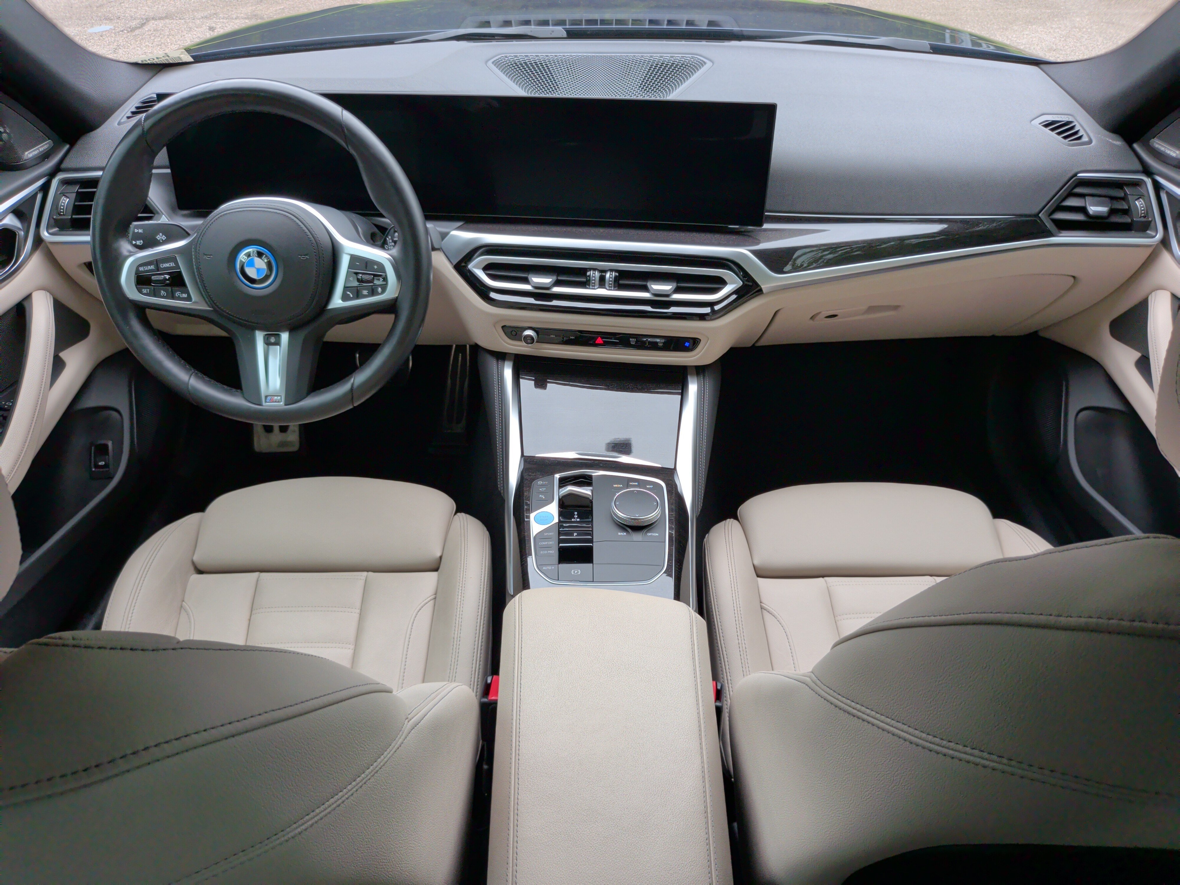 Used 2023 BMW i4 eDrive40 w/ M Sport Package RWD image 34