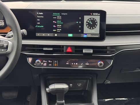 New 2026 Kia K5 LXS FWD image 10