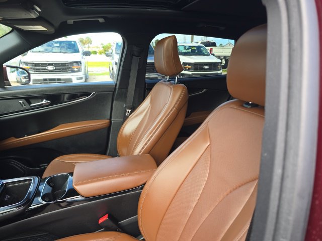 Used 2022 Lincoln Nautilus Reserve FWD image 9