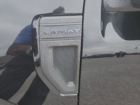 Used 2024 Ford Maverick Lariat AWD/4WD image 18