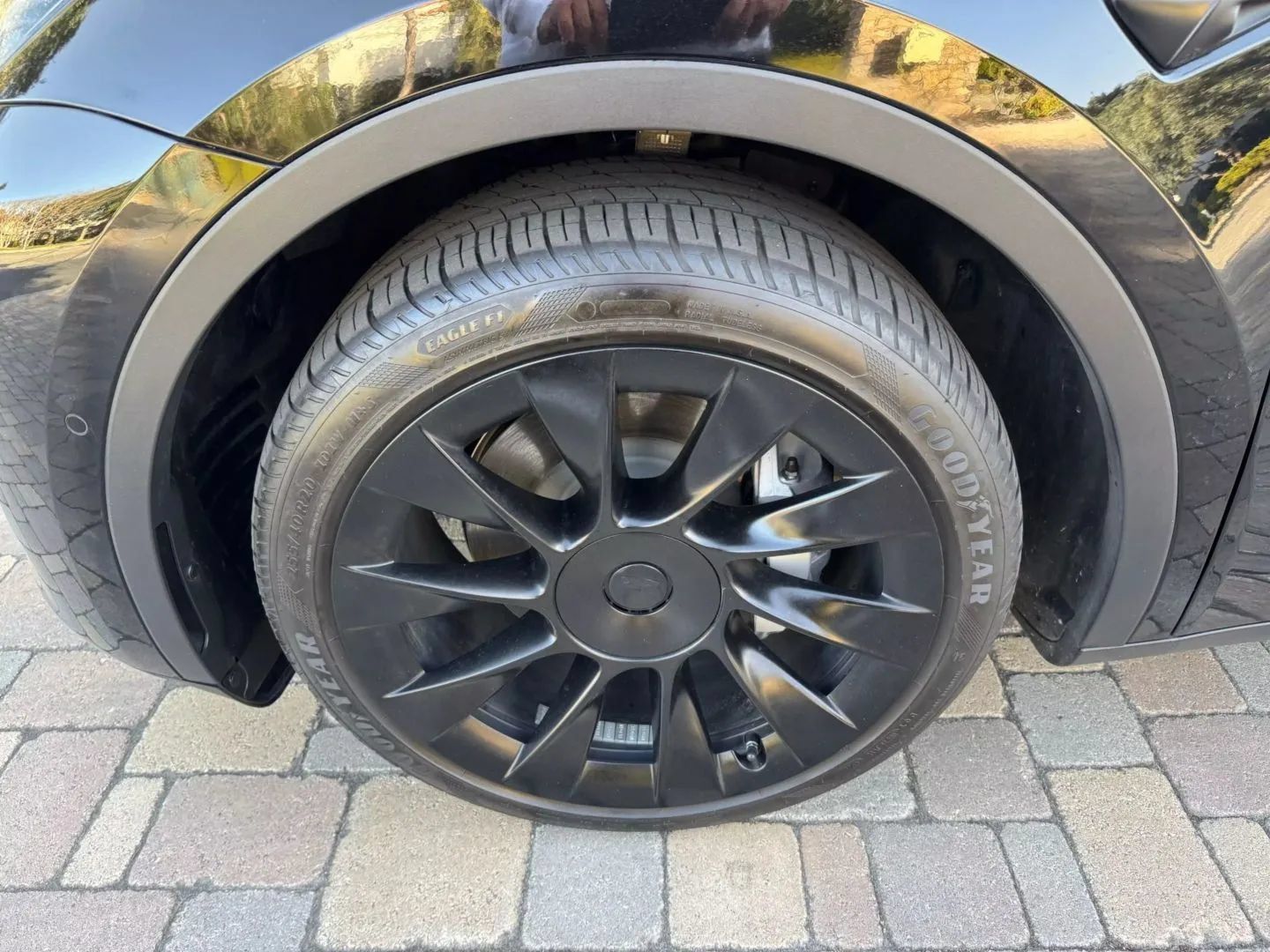 Used 2021 Tesla Model Y Long Range AWD/4WD image 30