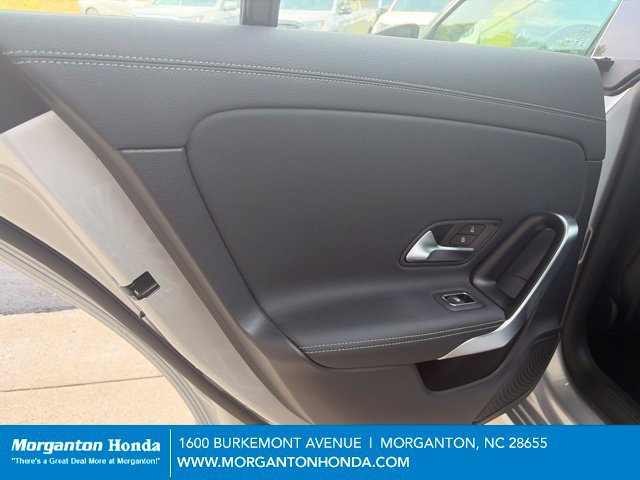 Used 2025 Mercedes-Benz CLA 250 4MATIC image 28