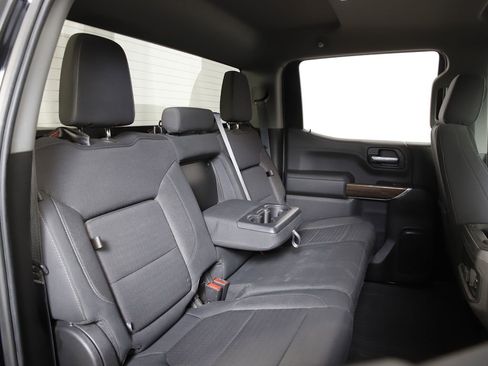 Used 2021 Chevrolet Silverado 1500 LT Trail Boss w/ Bed Protection Package AWD/4WD image 9