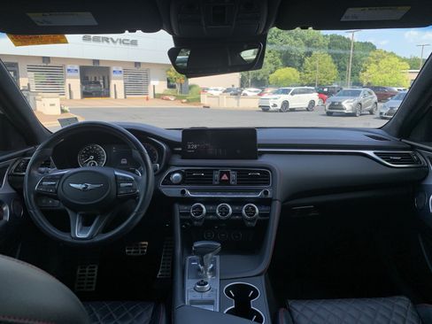 Used 2022 Genesis G70 3.3T RWD image 30