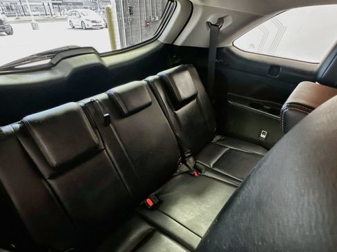 Used 2016 Toyota Highlander XLE AWD/4WD image 28