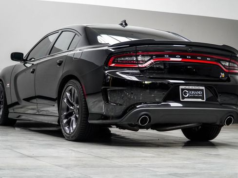 Used 2023 Dodge Charger Scat Pack w/ Plus Group RWD image 10