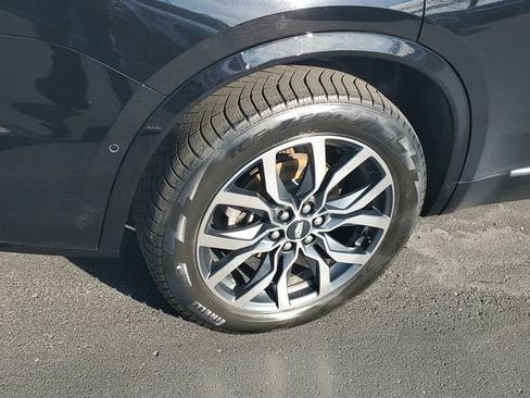 Used 2021 Cadillac XT6 Sport w/ Platinum Package image 5