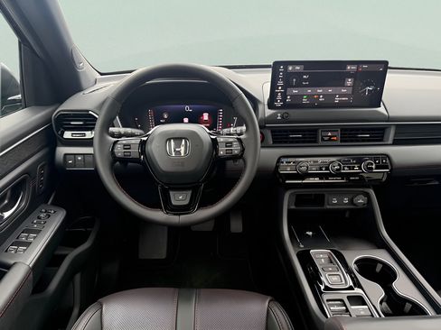 New 2026 Honda Pilot Black Edition image 17