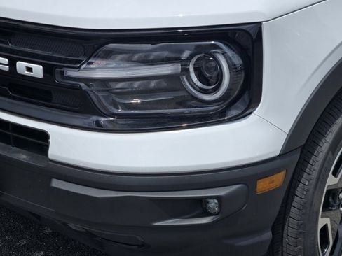 Used 2024 Ford Bronco Sport Outer Banks w/ Tech Package AWD/4WD image 10