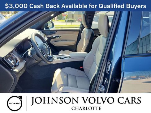New 2026 Volvo XC90 B6 Ultra w/ Lounge Package image 6