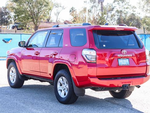 Used 2023 Toyota 4Runner SR5 image 7