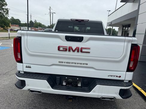 Certified 2023 GMC Sierra 1500 AT4 w/ Technology Package AWD/4WD image 12