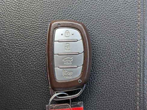 Used 2018 Hyundai Sonata Limited FWD image 34