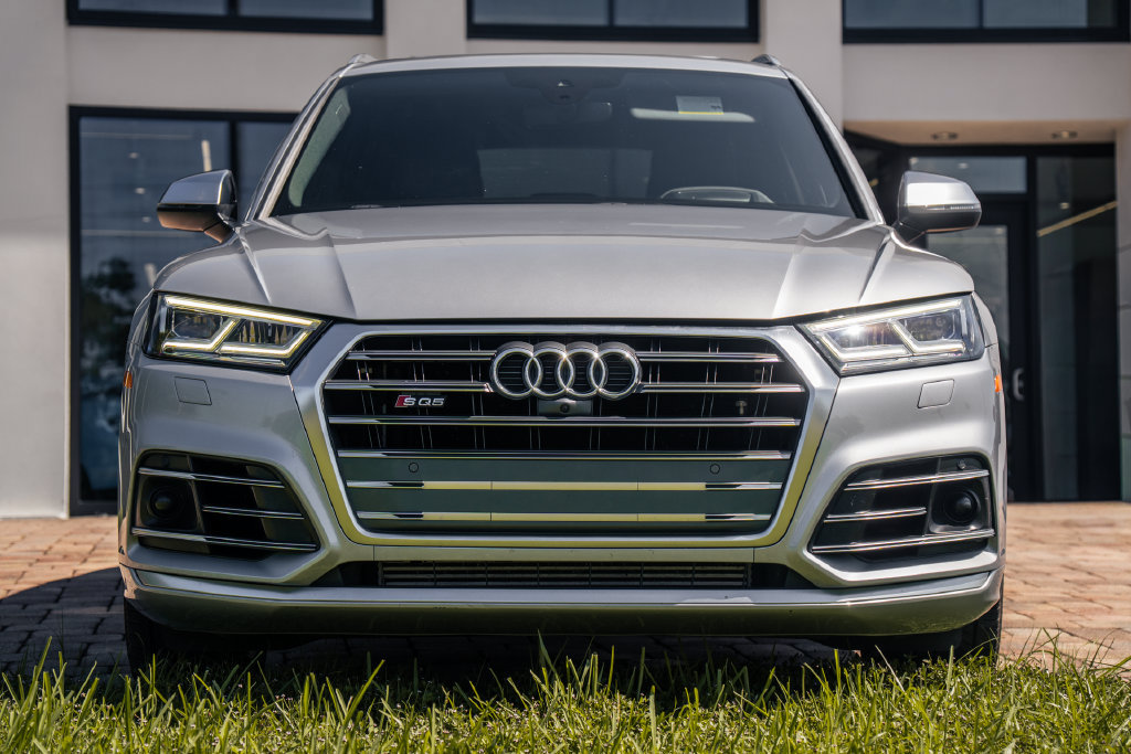 Used 2019 Audi SQ5 Prestige w/ Prestige Package AWD/4WD image 8