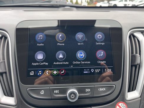 Used 2025 Chevrolet Malibu LT image 10