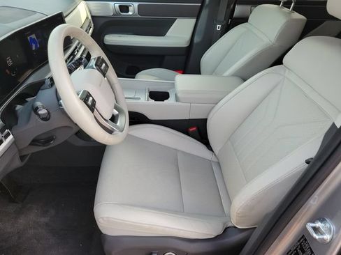Used 2026 Hyundai Santa Fe SEL AWD/4WD image 9