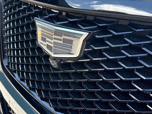 Used 2026 Cadillac Escalade V w/ LPO, ONYX Package image 9