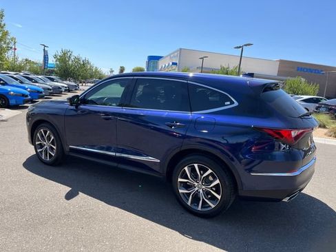 Used 2024 Acura MDX SH-AWD w/ Technology Package image 10