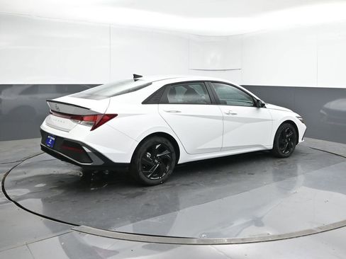 New 2026 Hyundai Elantra Sport image 5