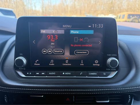 Used 2021 Nissan Rogue SV w/ Premium Package image 20