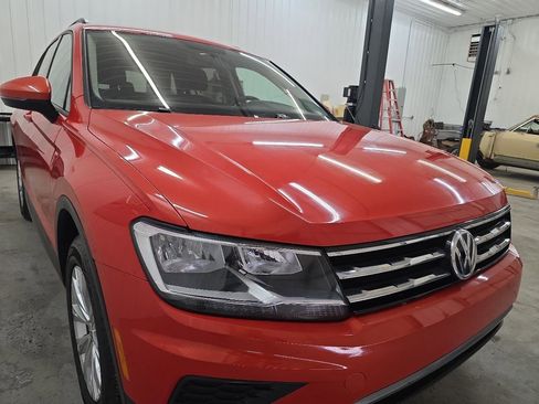 Used 2018 Volkswagen Tiguan S w/ Front Fog Lights Package FWD image 17