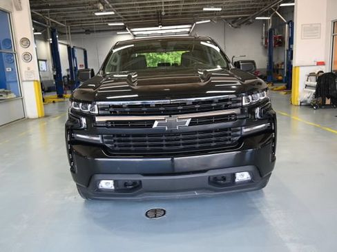 Used 2022 Chevrolet Silverado 1500 RST w/ Bed Protection Package AWD/4WD image 2