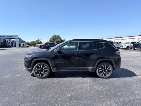 Used 2022 Jeep Compass Limited AWD/4WD image 2