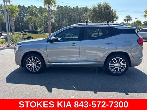 Used 2023 GMC Terrain Denali AWD/4WD image 8