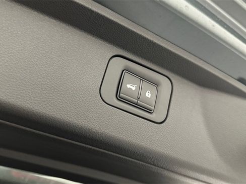 New 2025 Nissan Armada Platinum Reserve image 27