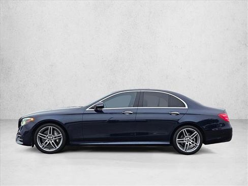 Used 2018 Mercedes-Benz E 300 image 8