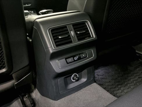 Used 2018 Audi Q5 Premium Plus w/ Premium Plus Package image 35