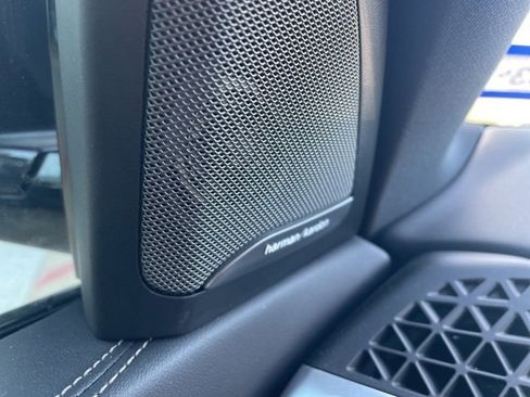 Used 2025 BMW X5 M60i image 16