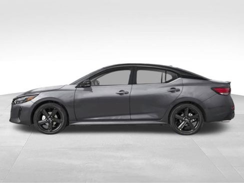 Used 2024 Nissan Sentra SR w/ SR Premium Package FWD image 3