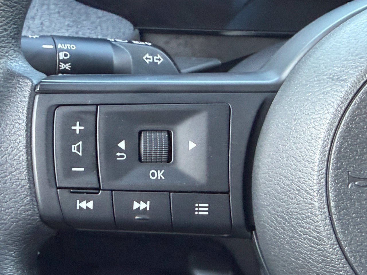 Certified 2026 Nissan Kicks S FWD image 16