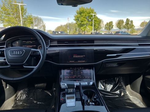 Used 2023 Audi A8 L 3.0T AWD/4WD image 18