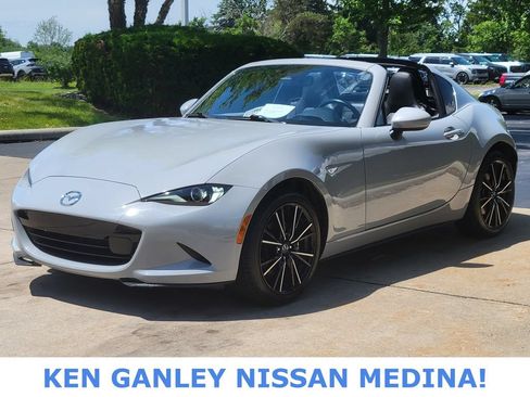Used 2024 MAZDA MX-5 Miata RF Grand Touring RWD image 7