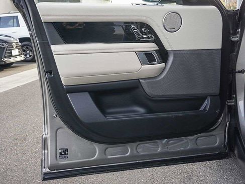 Used 2022 Land Rover Range Rover Westminster Edition image 23