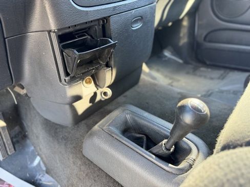 Used 2002 Dodge Ram 1500 Truck SLT image 18