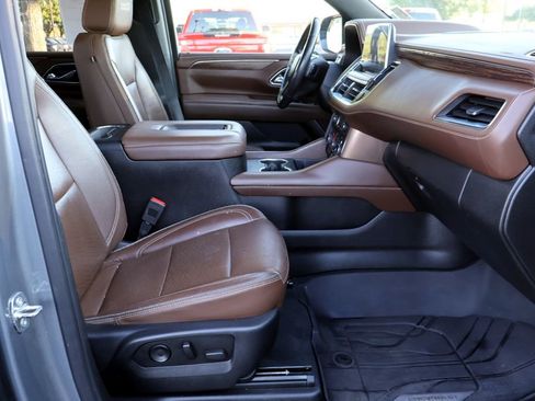 Used 2021 Chevrolet Tahoe High Country RWD image 23